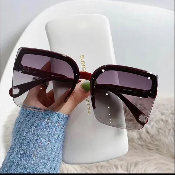 Ameiqe Oversized Sunglasses for Women Half Rim Eyebrow Frame Decorative Glasses - Picture 1 of 1